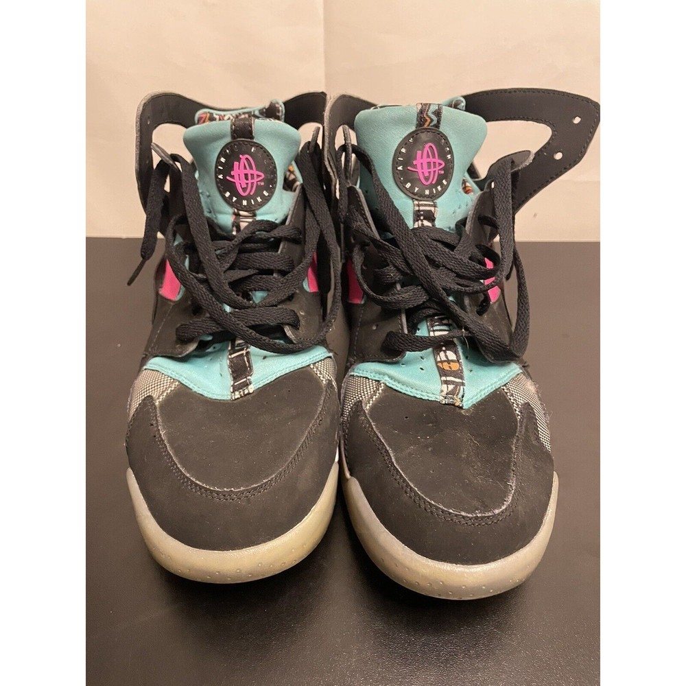 Nike Air Flight Huarache Mens Size 11 US South Beach Athletic Shoes 705005-003